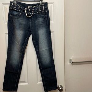 Skinny jeans size 13 juniors